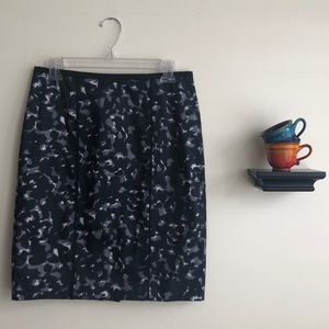 Printed Pencil Skirt Back Zip Closure